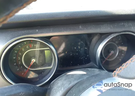 2021 Jeep Gladiator Mojave 4X4 from USA, damaged, VIN 1C6JJTEG5ML619682